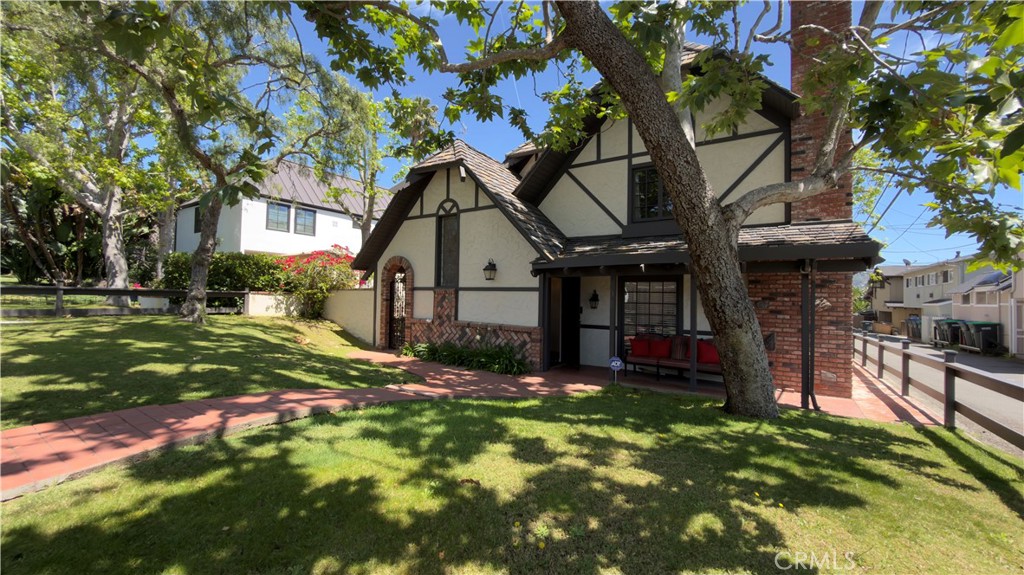 327 Aster Property Photo 51