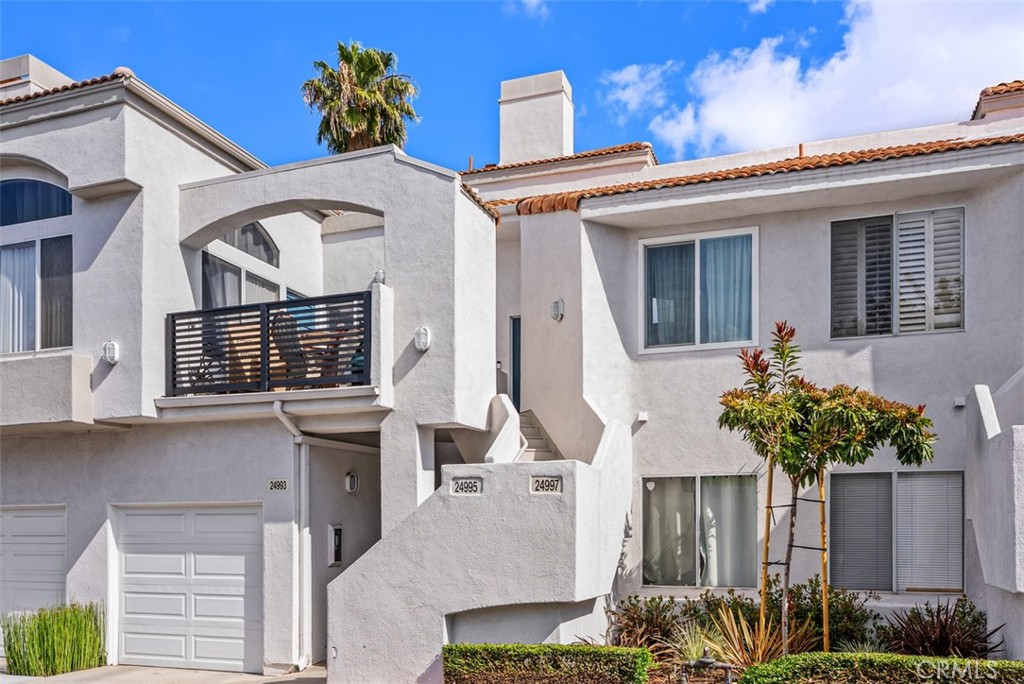 24997 La Mangusta Property Photo 4