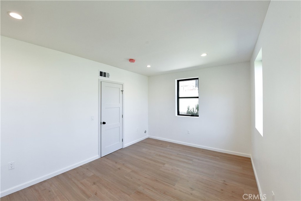 292 Granada Property Photo 16