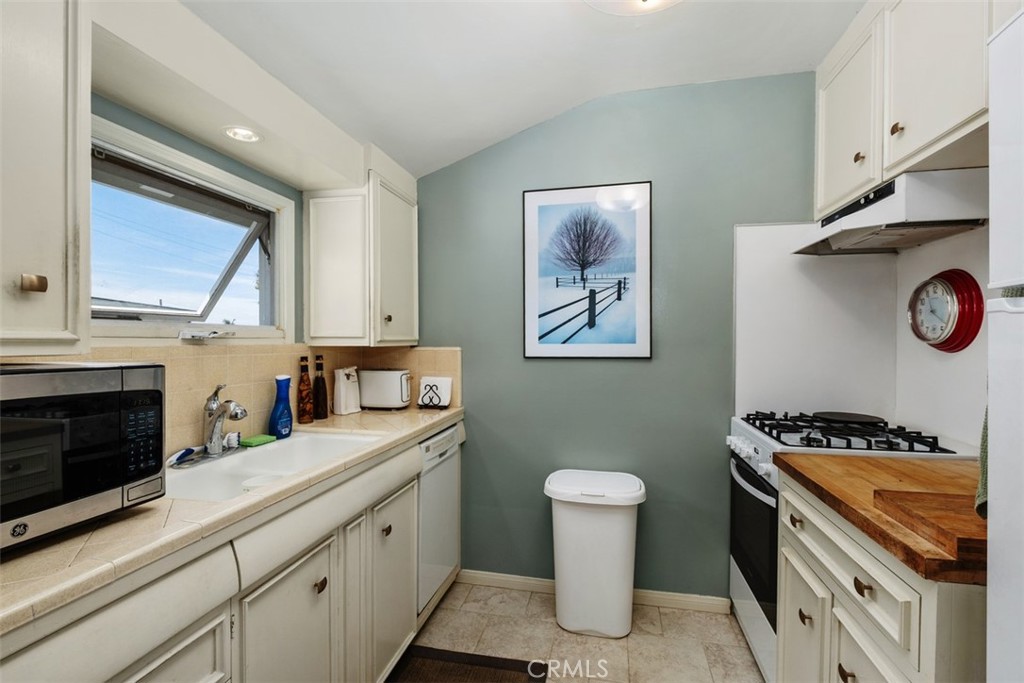616 Cuprien Way Property Photo 47