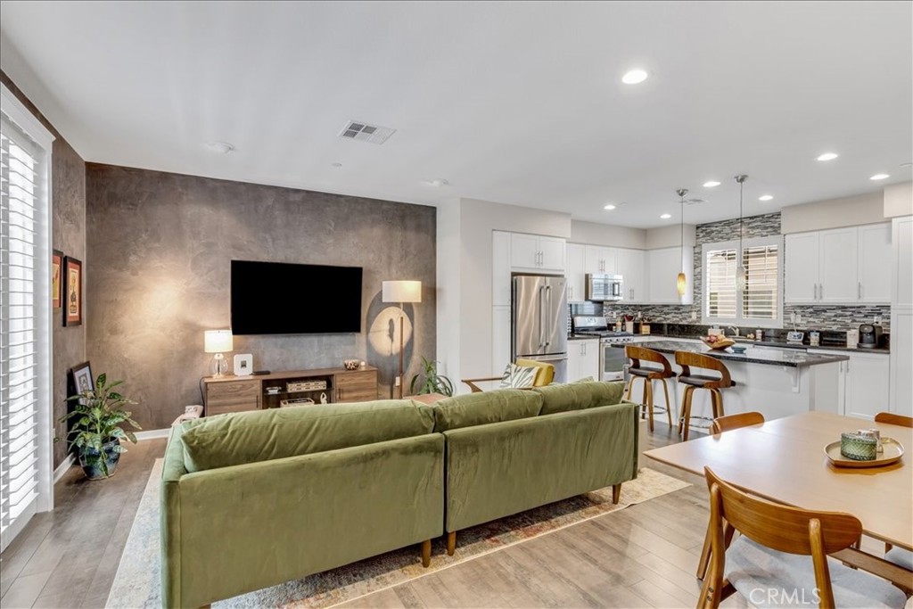 9 Abarrota Street Property Photo 3