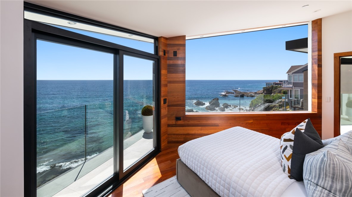 2049 Ocean Way Property Photo 22