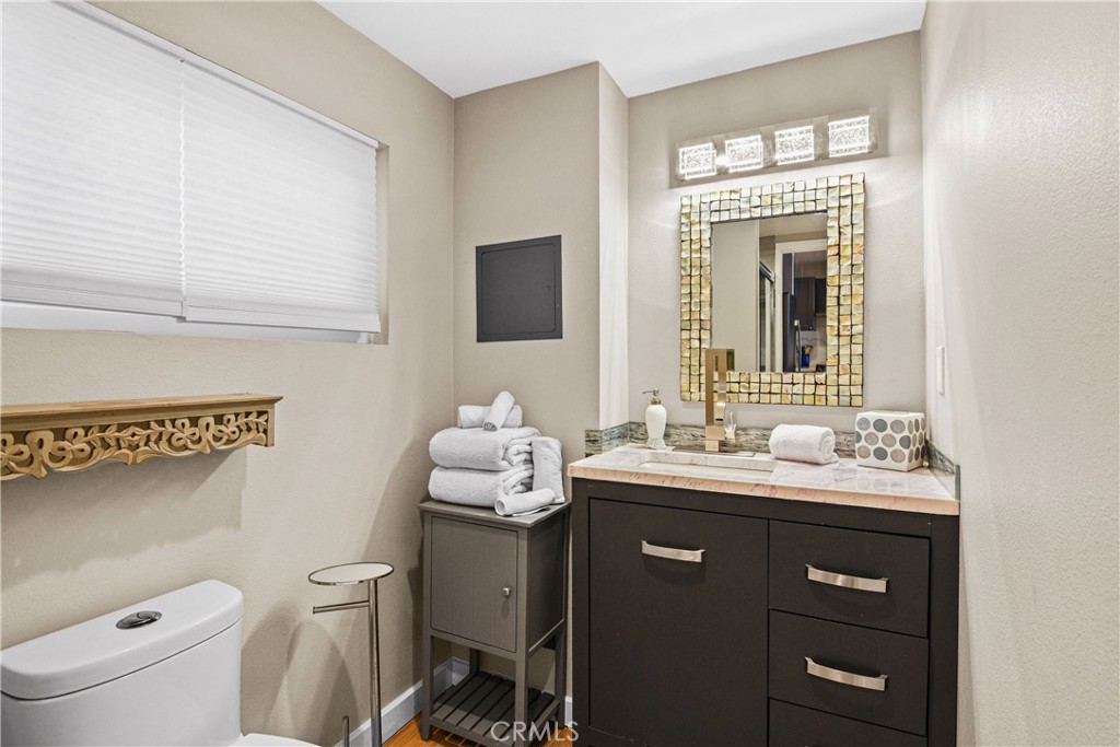 35091 Beach Road Property Photo 12