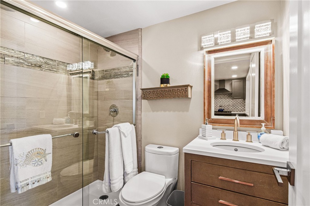 35091 Beach Road Property Photo 28