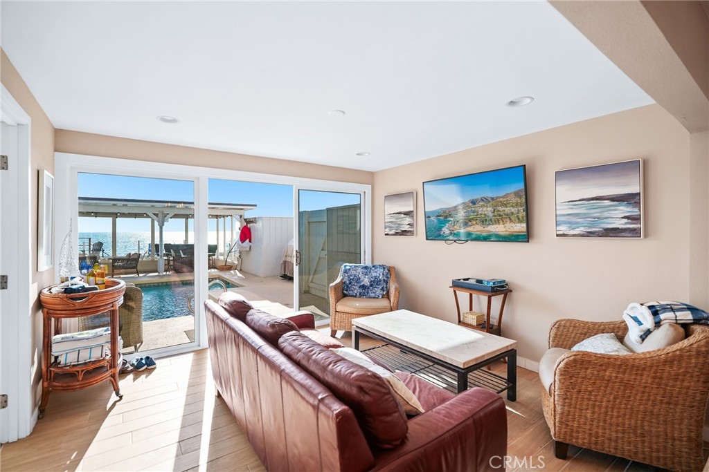 35091 Beach Road Property Photo 9