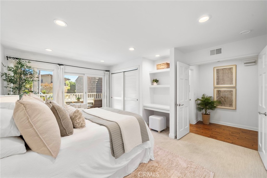 260 Arch Property Photo 13