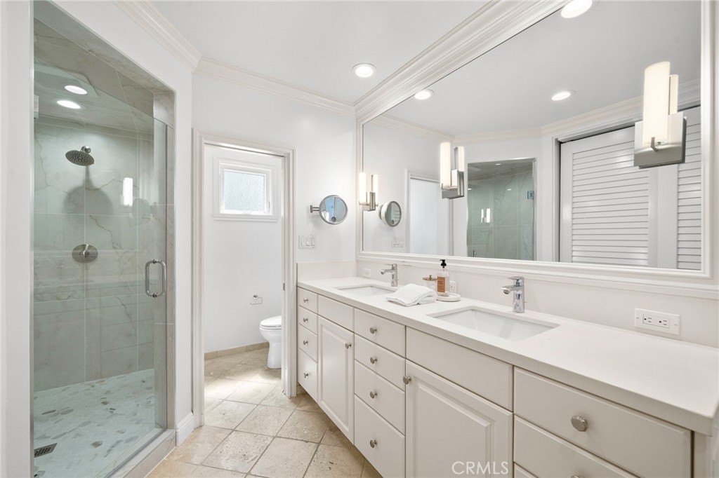 260 Arch Property Photo 20
