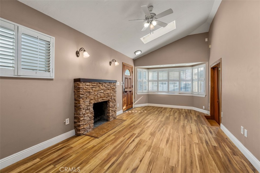 55 B Surfside Property Photo 9