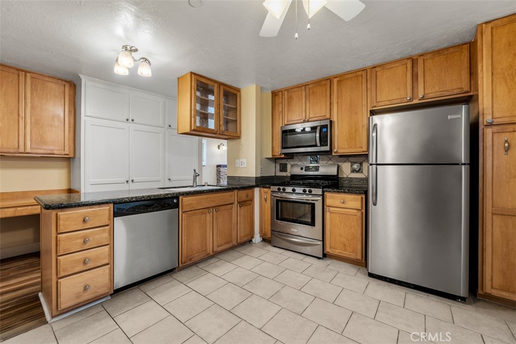 55 B Surfside Property Photo 14