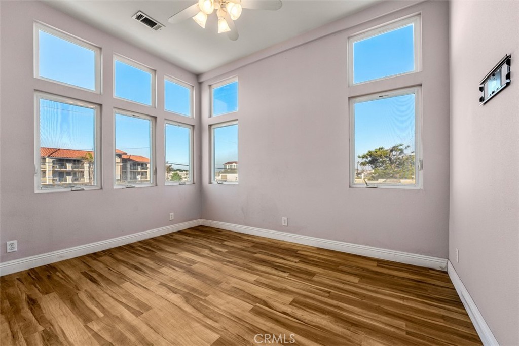 55 B Surfside Property Photo 28
