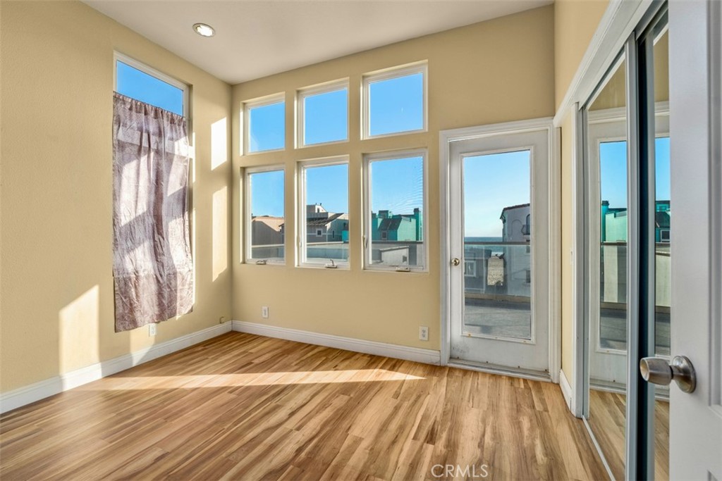 55 B Surfside Property Photo 31