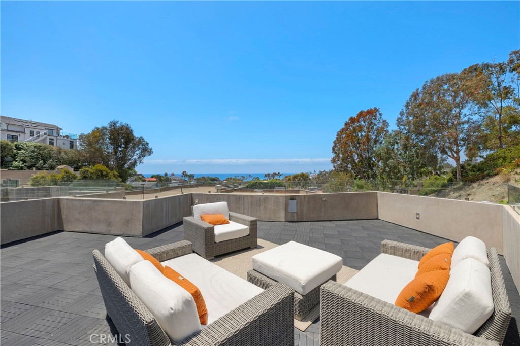 346 Y Place Property Photo 1