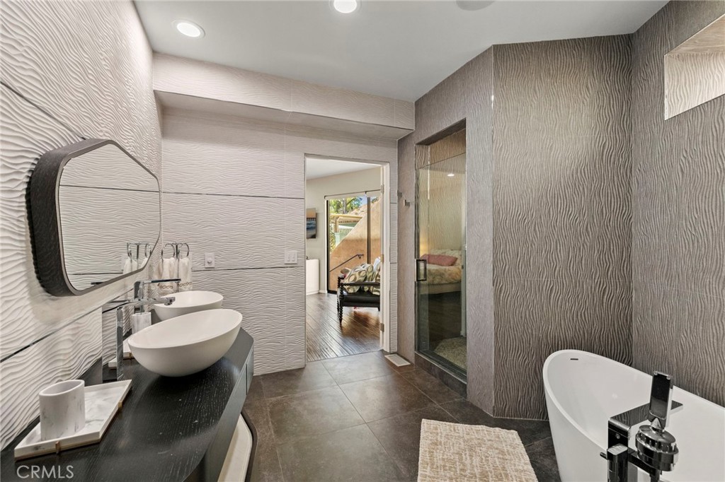 346 Y Place Property Photo 12