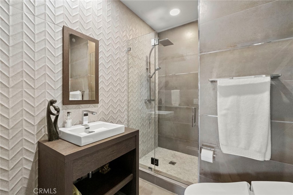 346 Y Place Property Photo 14