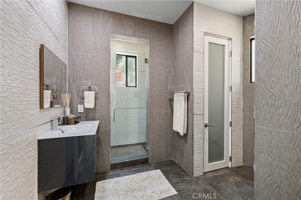 346 Y Place Property Photo 19
