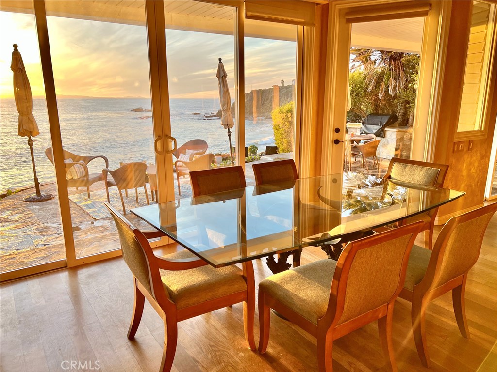 1137 Marine Drive Property Photo 10