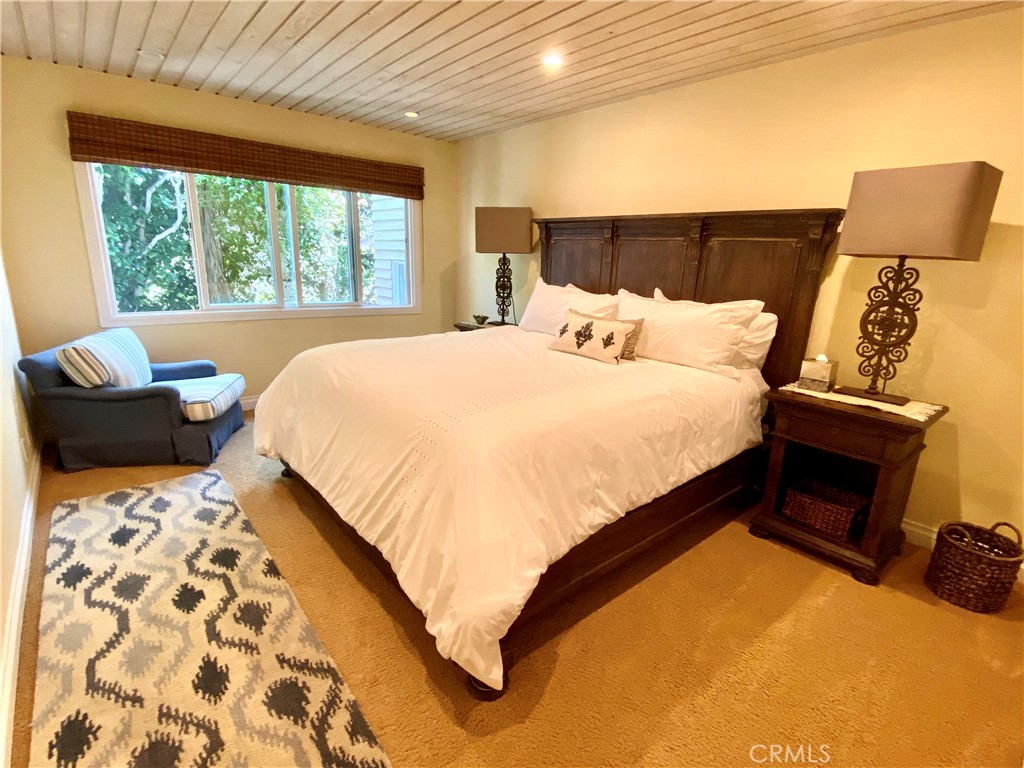 1137 Marine Drive Property Photo 21