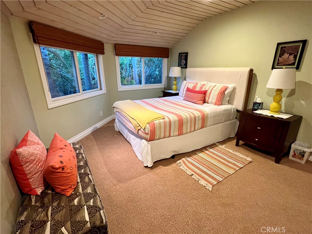 1137 Marine Drive Property Photo 22