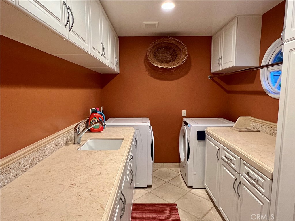 1137 Marine Drive Property Photo 26
