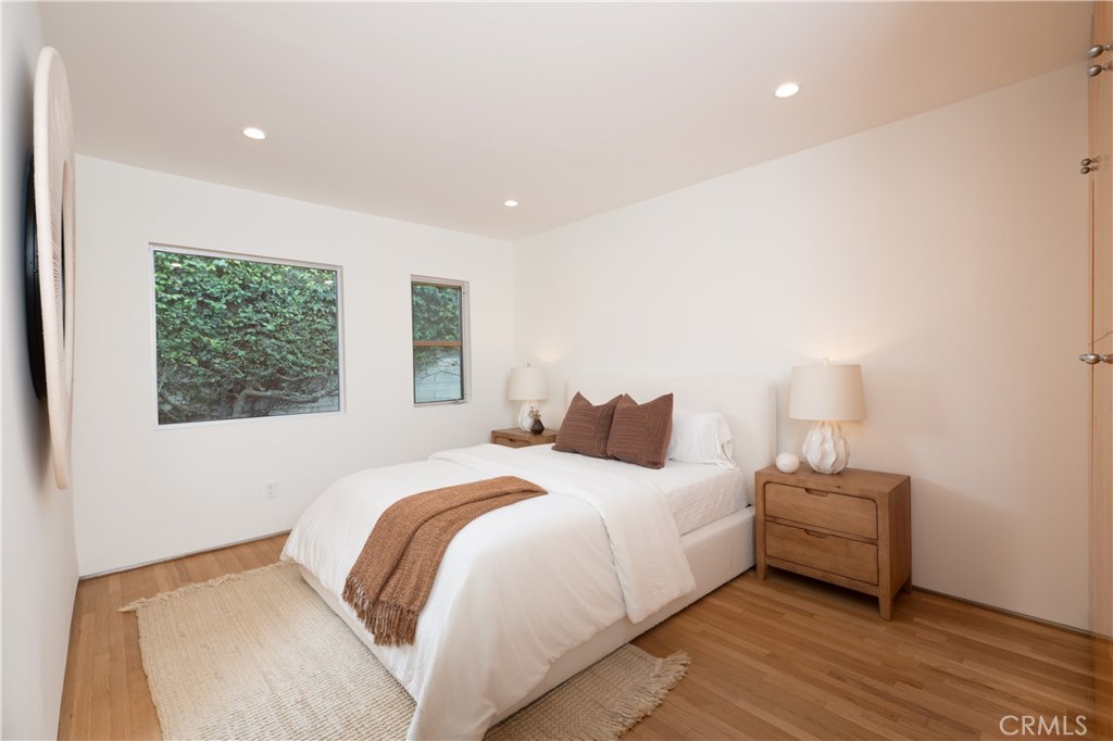 130 Mcknight Property Photo 23