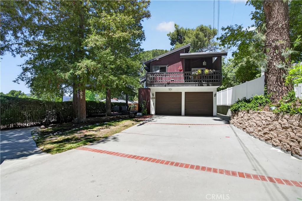 5625 Terrace Drive Property Photo 2
