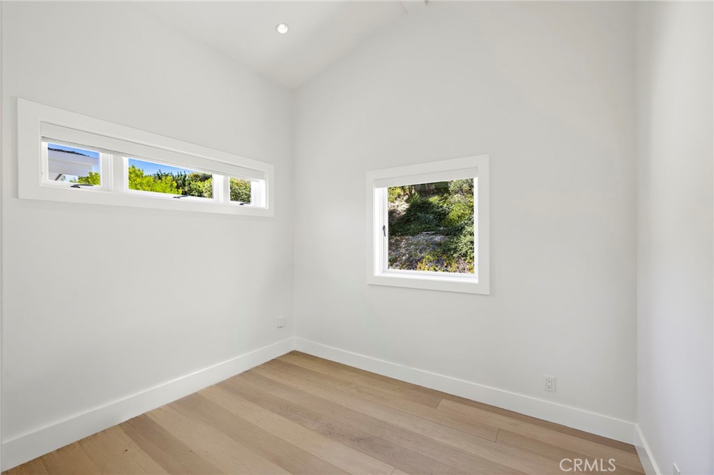 3203 Tyrol Drive Property Photo 29