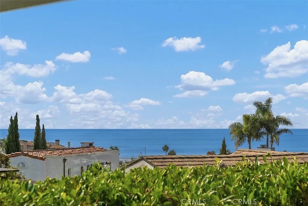 307 Emerald Bay Property Photo 4