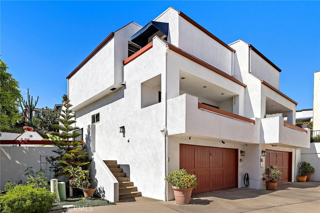 320 Cazador 5 Property Photo 3