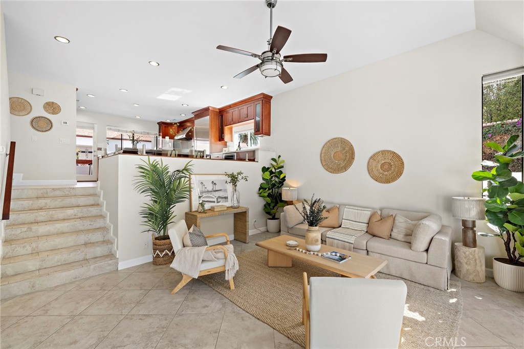 320 Cazador 5 Property Photo 4