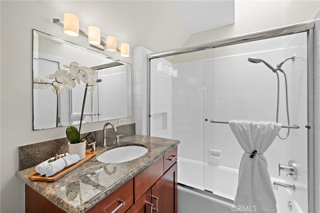 320 Cazador 5 Property Photo 30