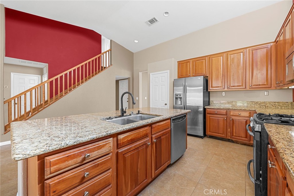 1072 Queen Annes Lane Property Photo 6
