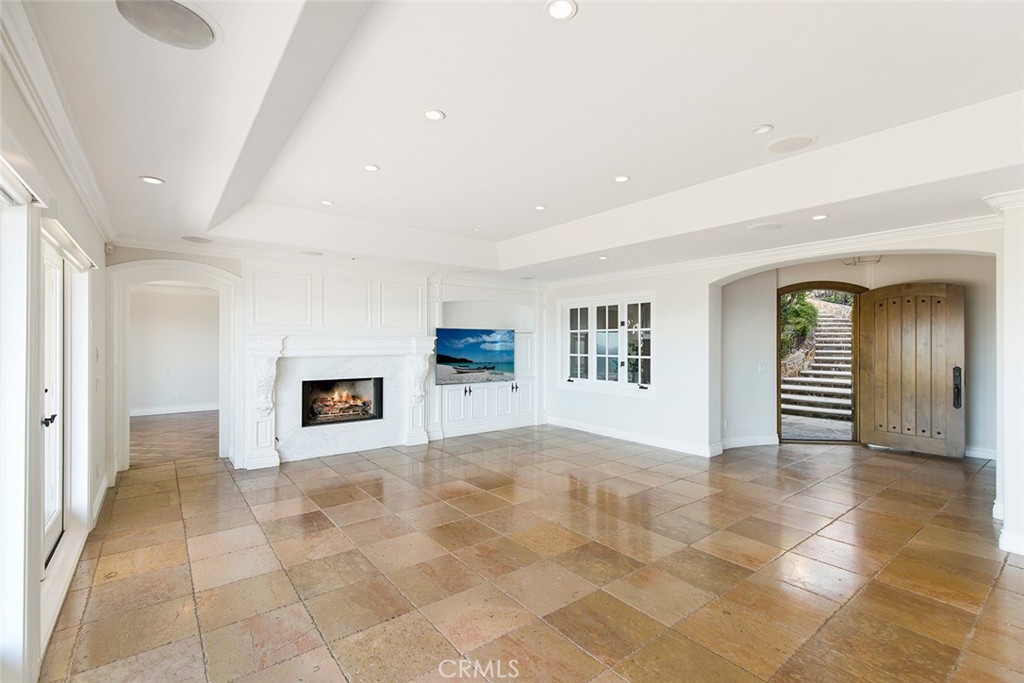 517 Emerald Bay Property Photo 13