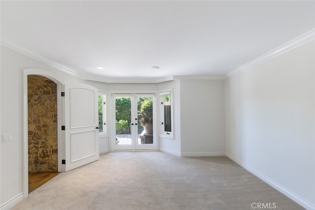 517 Emerald Bay Property Photo 25