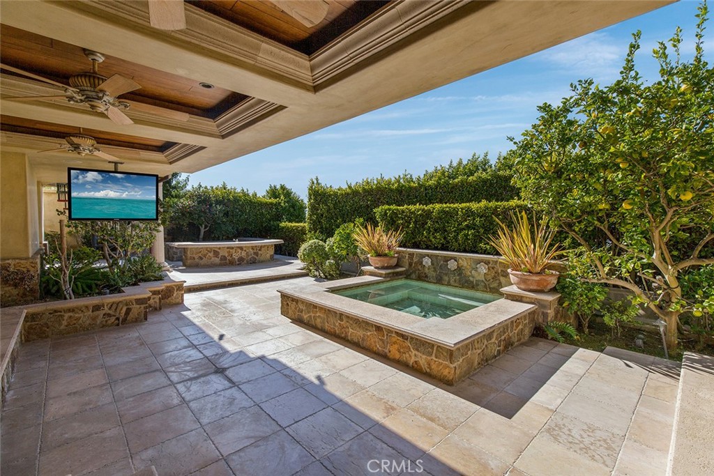 517 Emerald Bay Property Photo 37