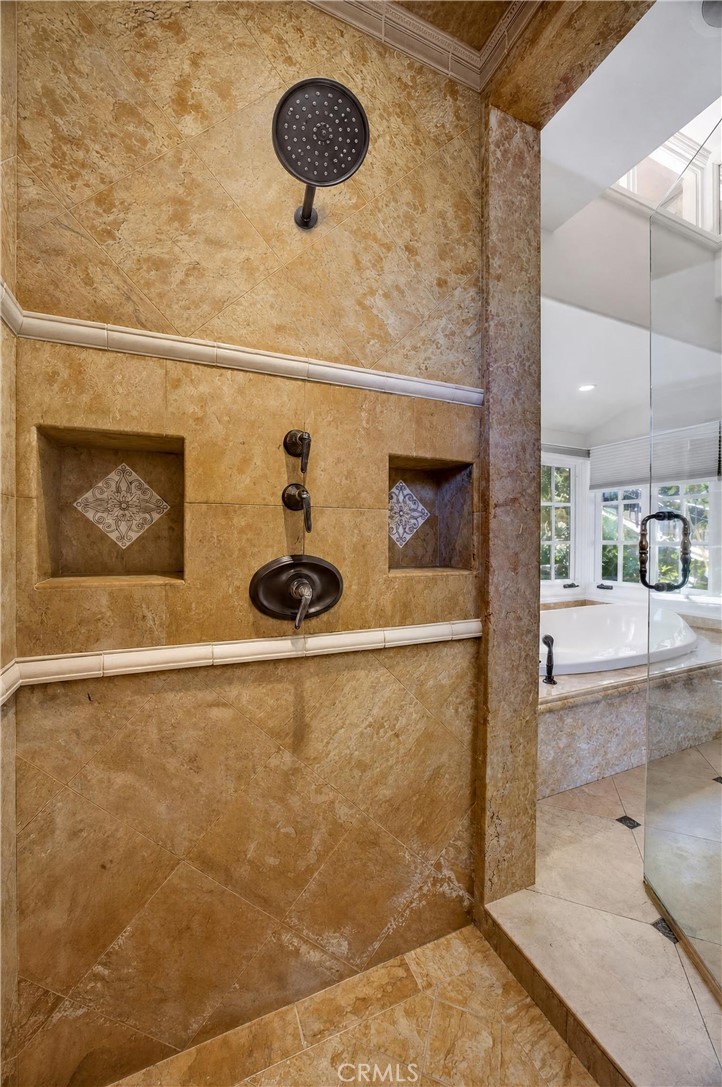517 Emerald Bay Property Photo 49