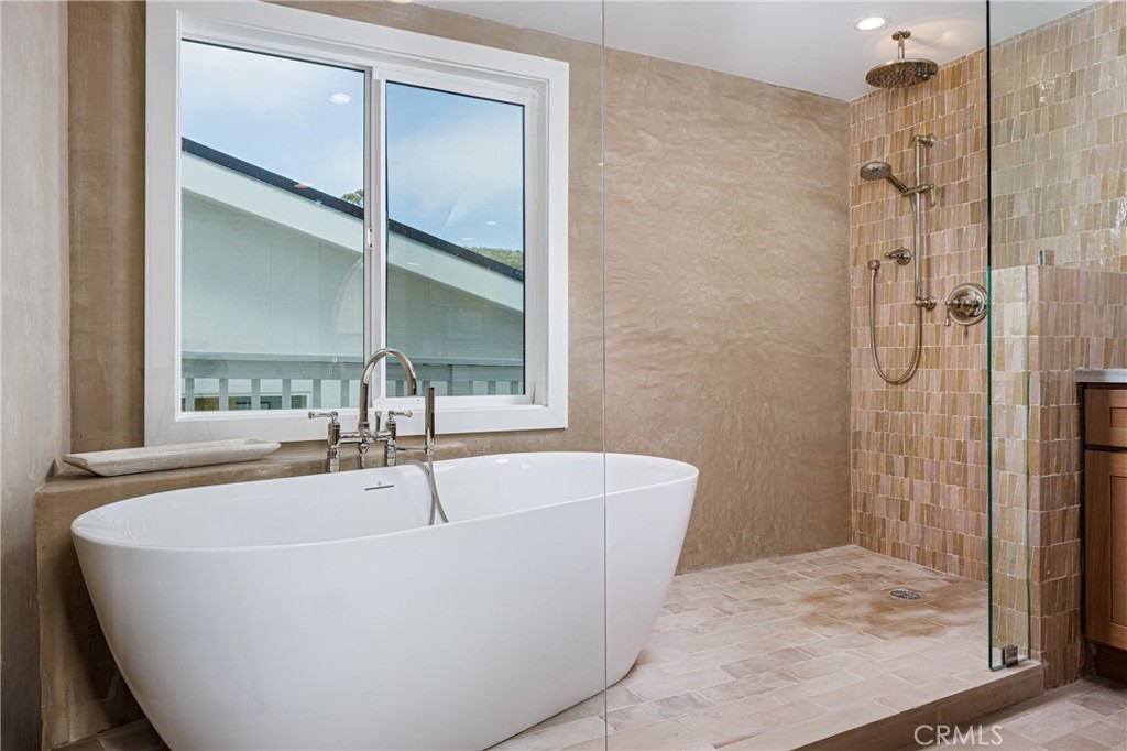 251 Highland Property Photo 15