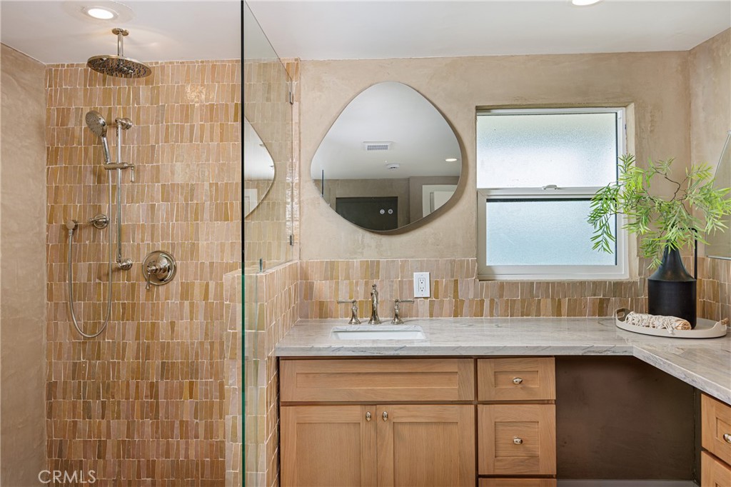 251 Highland Property Photo 16