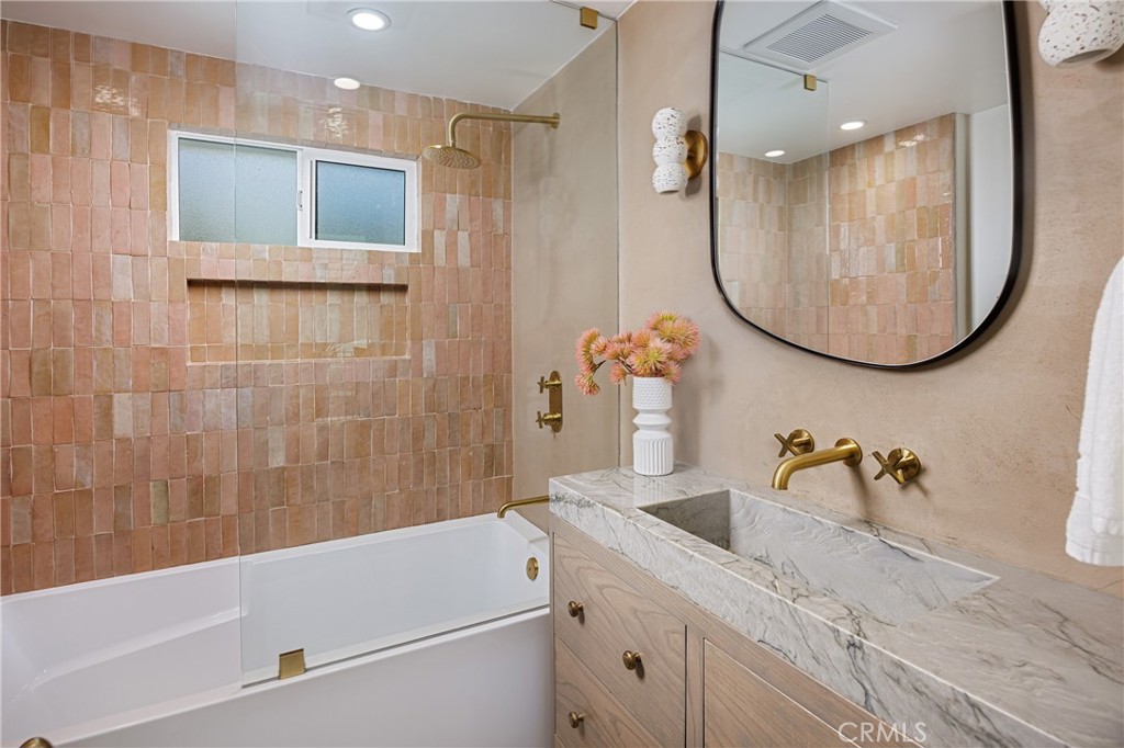 251 Highland Property Photo 22