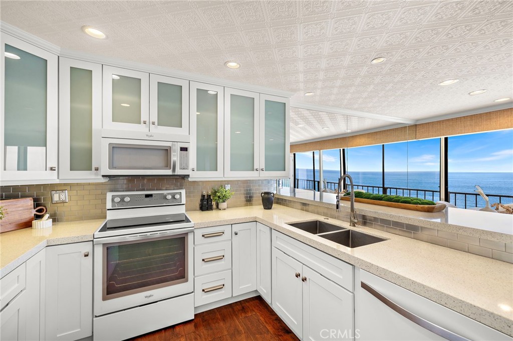 31423 Coast Hwy 61 Property Photo 17