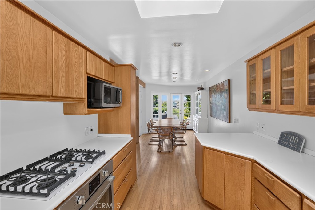 2700 Cliff Property Photo 24