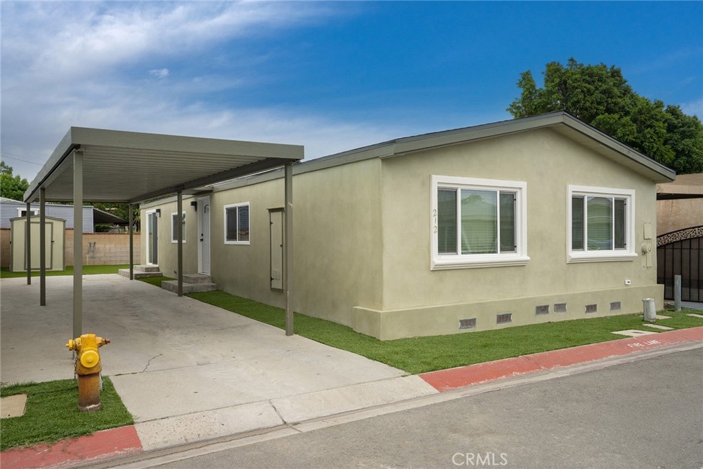 212 Las Brisas Circle Property Photo 1