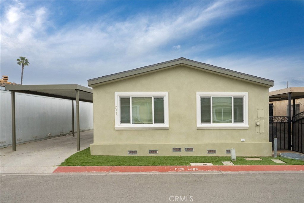 212 Las Brisas Circle Property Photo 2