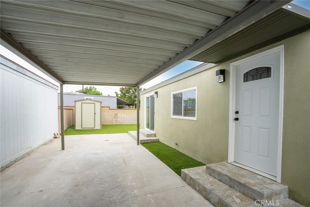 212 Las Brisas Circle Property Photo 3