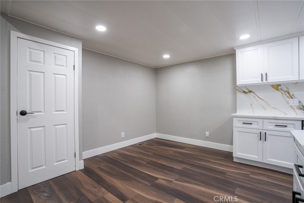 212 Las Brisas Circle Property Photo 9