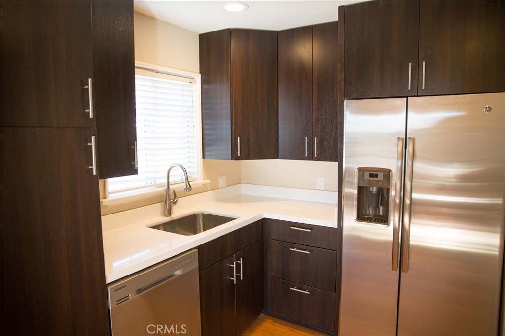 464 Bent Street A Property Photo 10