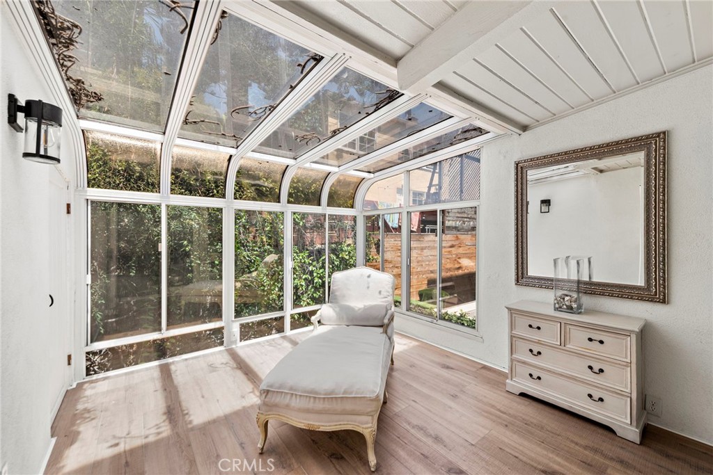 201 Nyes Place Property Photo 15