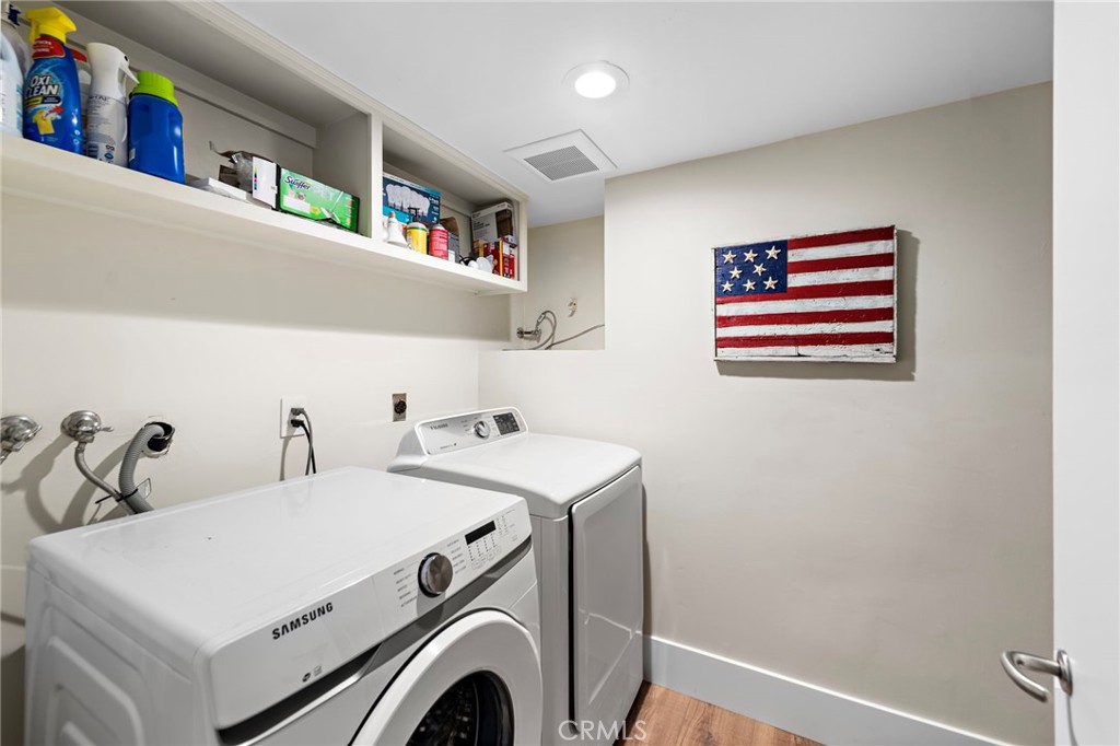 201 Nyes Place Property Photo 20