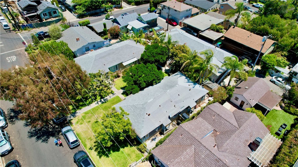 379 Aster Property Photo 4