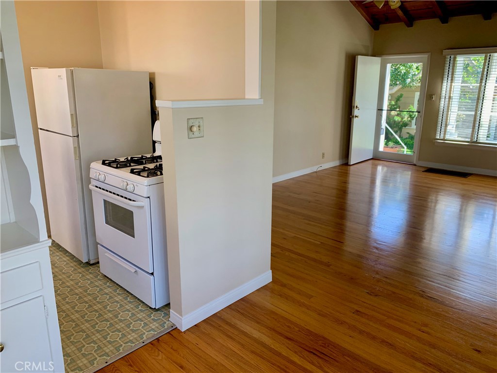 379 Aster Property Photo 28