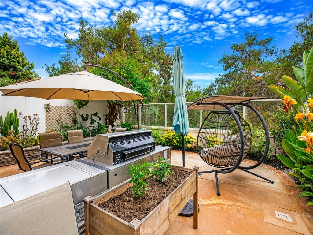 37 Mira Mesa Property Photo 24